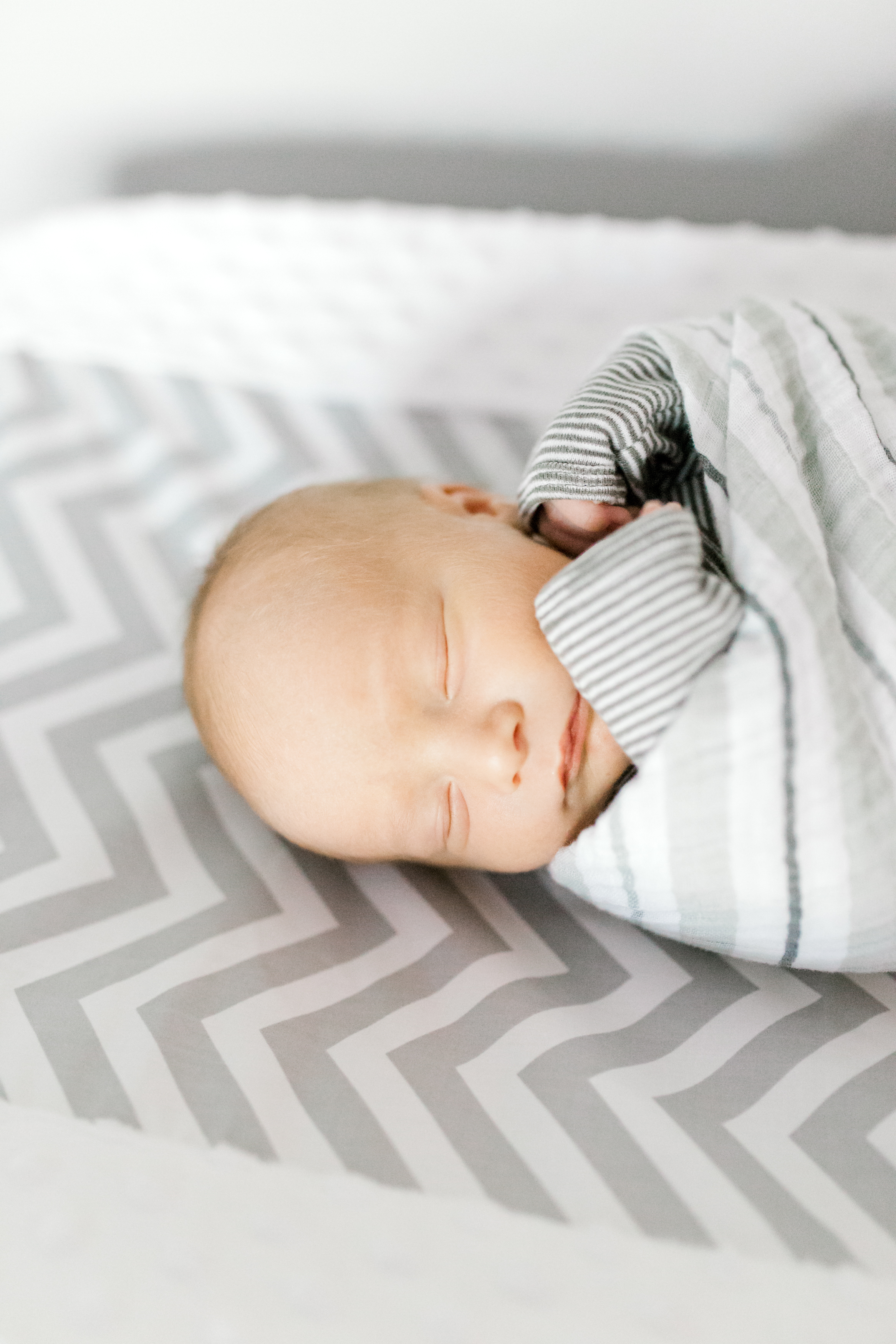 Luxury Brookfield Newborn Photographer