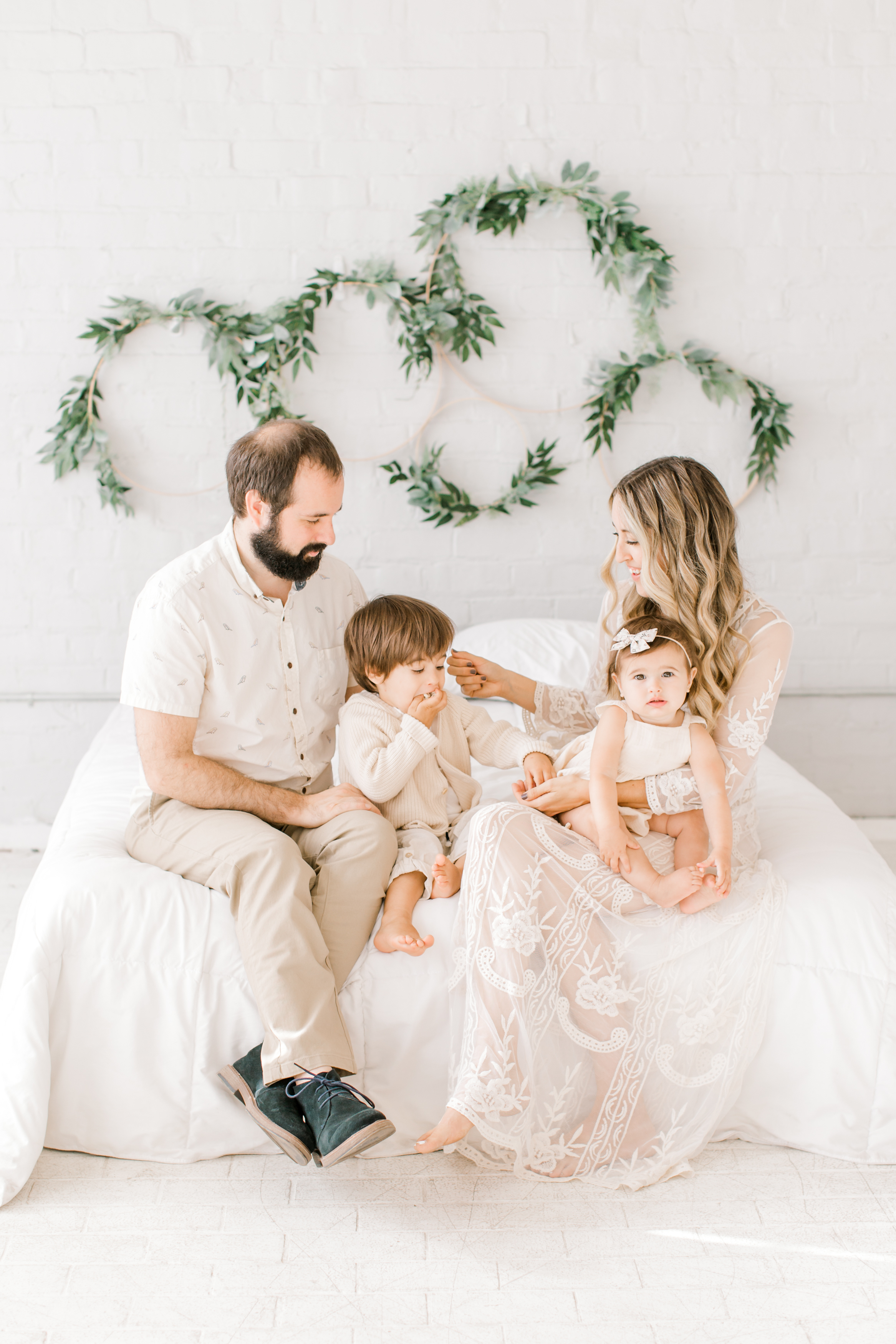 High End Milwaukee Family Holiday Mini Sessions