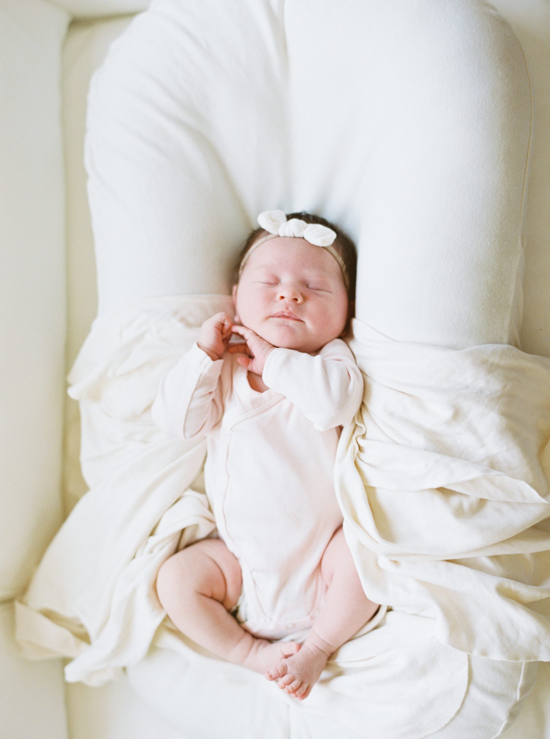 Milwaukee newborn photographer
